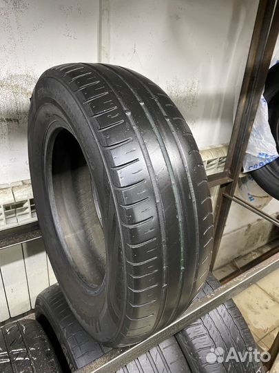 Viatti Strada Asimmetrico V-130 185/70 R14 88H