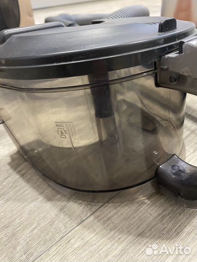 Пылесос LG Simple Bin Max