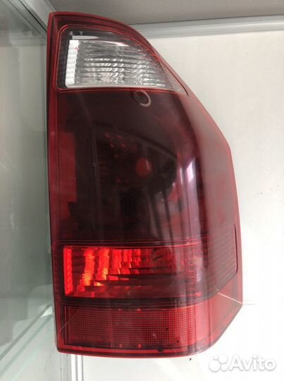 Фонарь задний мицубиси паджеро 3