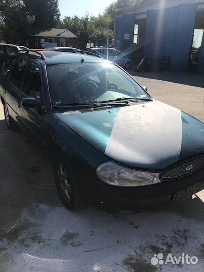 Разбор на запчасти Ford Mondeo 2