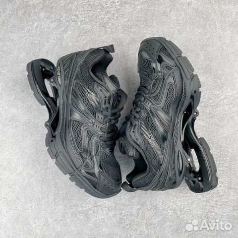 balenciaga-xpander-black