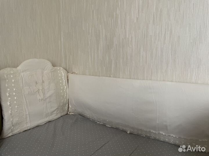 Бортики на кроватку