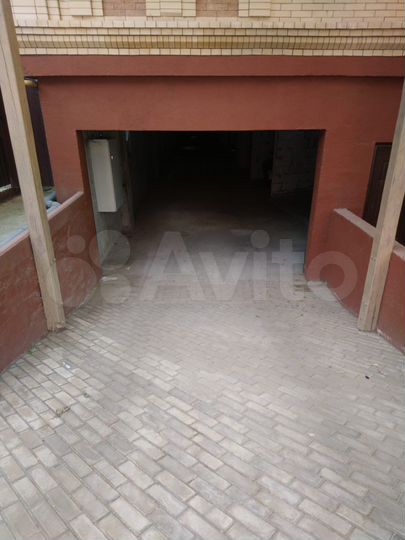 Машиноместо