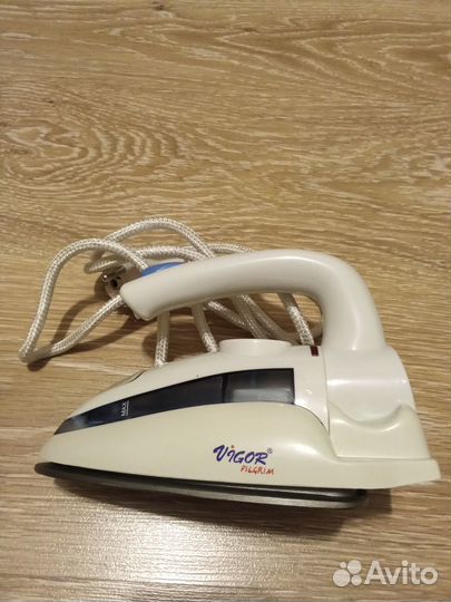 Дорожный утюг