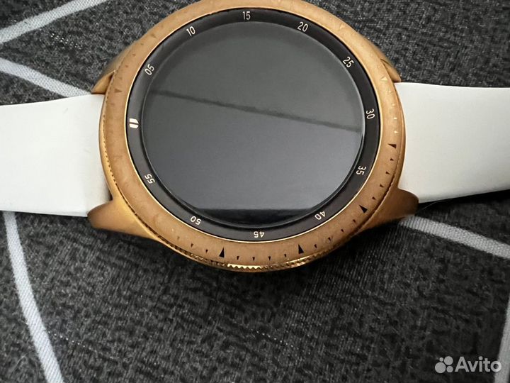 Samsung Galaxy Watch SM-R815 LTE 42mm rose gold