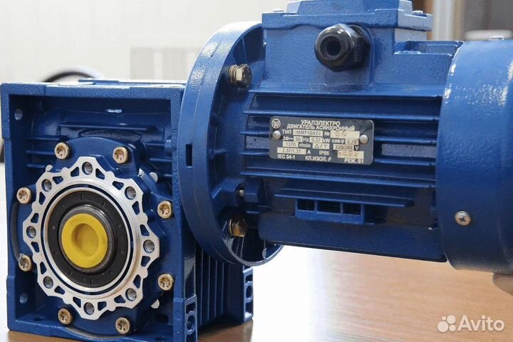 Электродвигатели для червячных редукторов новые