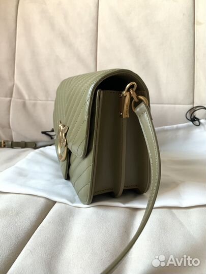 Сумка Pinko из натуральной кожи