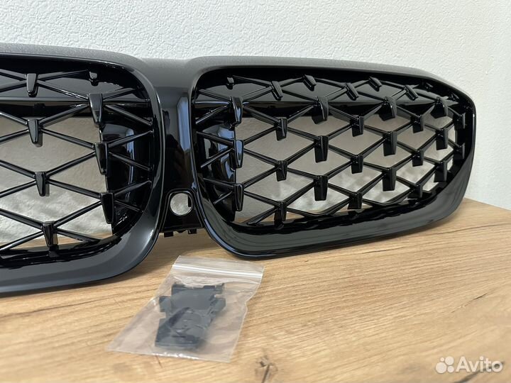 Решетка радиатора bmw 3 g20 340