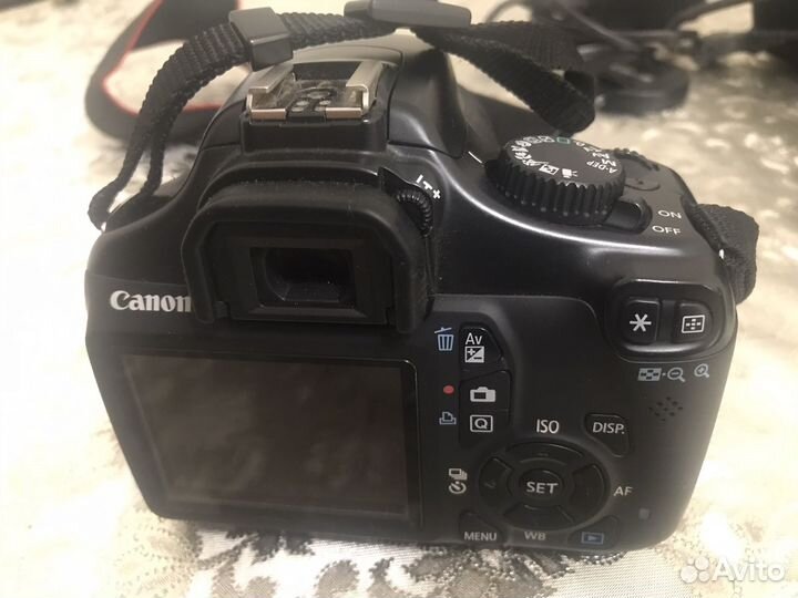 Зеркальный фотоаппарат canon eos 1100d