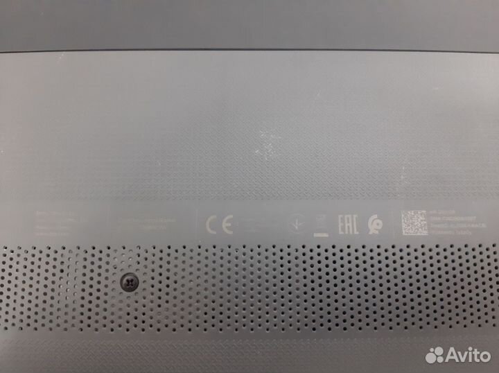 Ноутбук HP /i3-7020u/full HD/8Gb/128Gb SSD