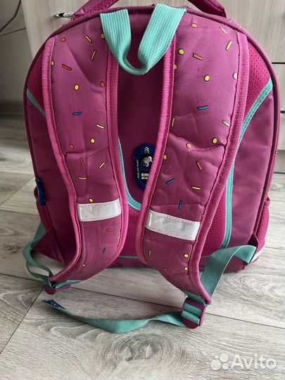 Школьный рюкзак