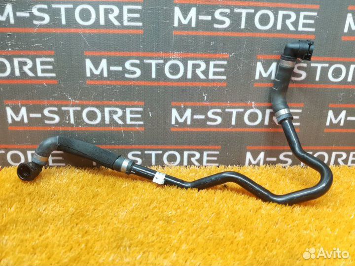 Патрубок системы охлаждения Mercedes-Benz C-Class