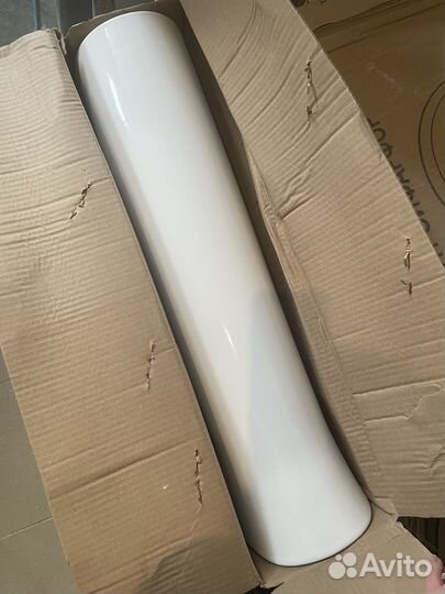 Раковина на ножке