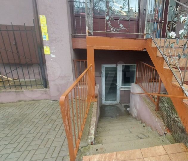 Сдается коммерческая, 110 кв.м., 1/6 эт