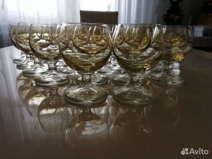 Рюмки на ножке новые