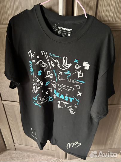Футболка с автографом MrBeast(Мистер бист)