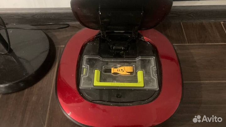 Робот пылесос LG hom bot