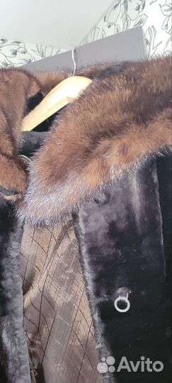 Шуба мутоновая, норковая шапка в подарок