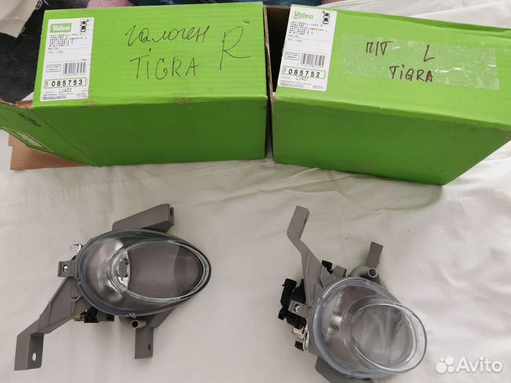 Opel Tigra противотуманная фара левая