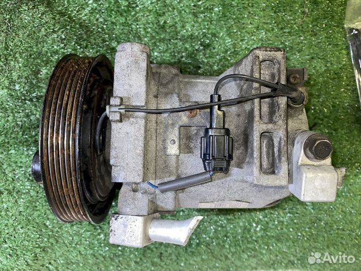 Компрессор кондиционера SR20DET Nissan Avenir PNW1