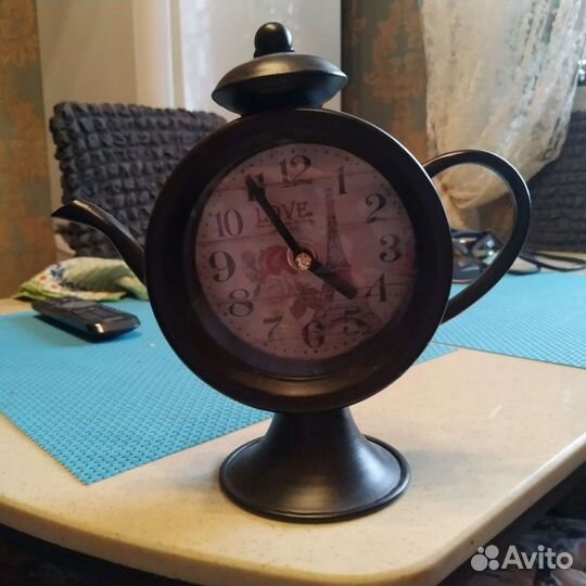 Картина, предметы интерьера