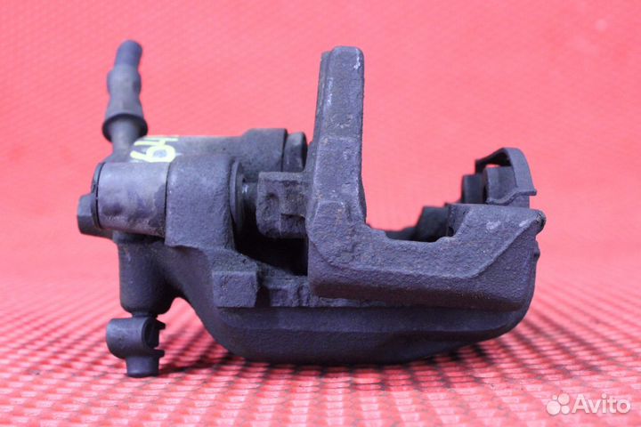 Суппорт тормозной задний правый BMW 3-Series E46 N