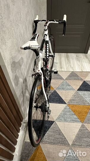 Шоссейный велосипед Cinelli карбон