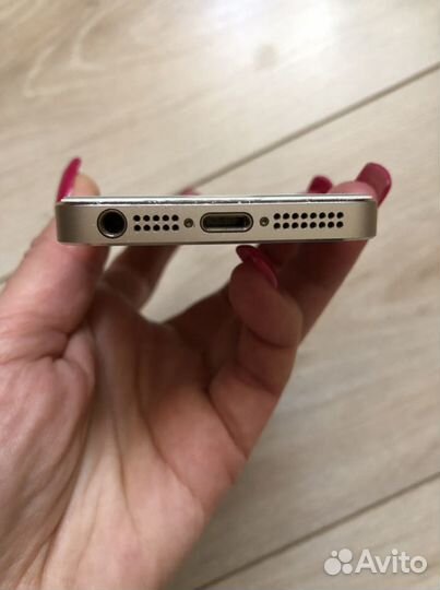 iPhone 5S, 16 ГБ