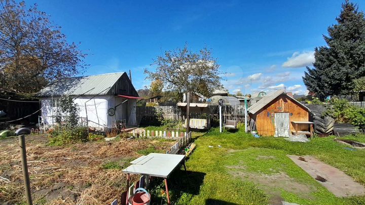 Дача 20 м² на участке 4 сот.