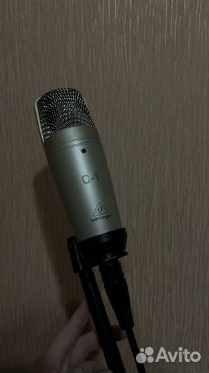 Микрофон behringer c1