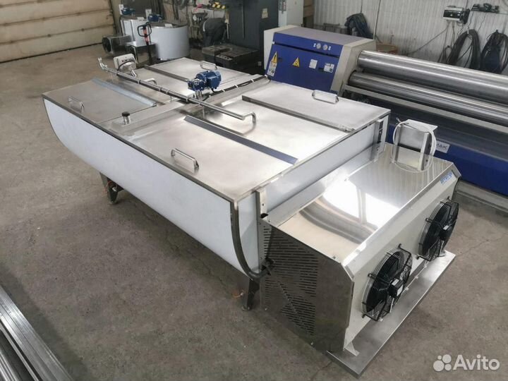 Охладитель молока 1500 литров