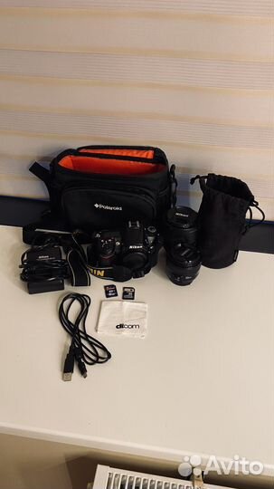 Зеркальная камера Nikon D7000 с объективами