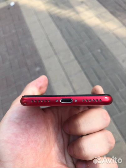 iPhone SE (2020), 128 ГБ