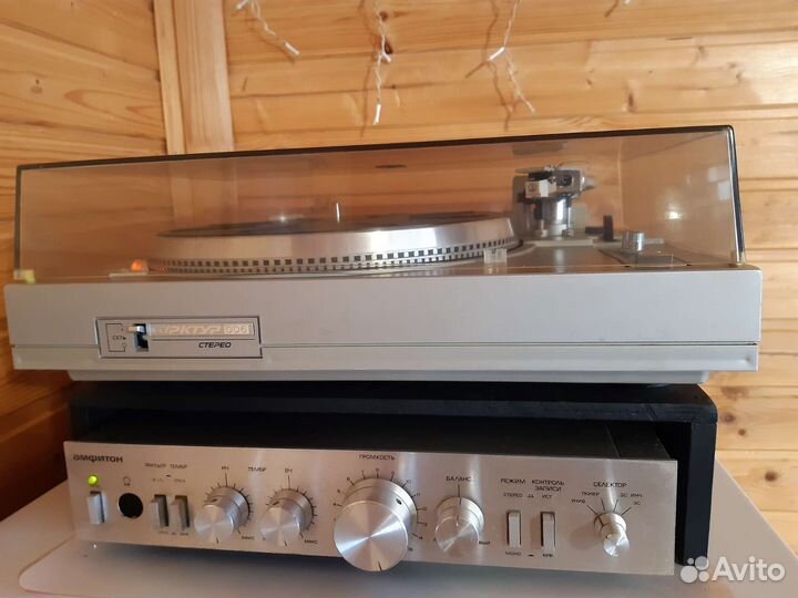 Проигрыватель винила арктур 006