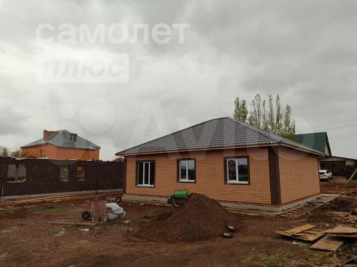 Дом 100 м² на участке 6 сот.