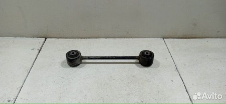 Тяга продольная задняя левая Toyota Land Cruiser