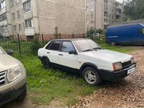 ВАЗ (LADA) 21099 1.5 MT, 1996, битый, 200 000 км, с пробегом, цена 45 000 руб.