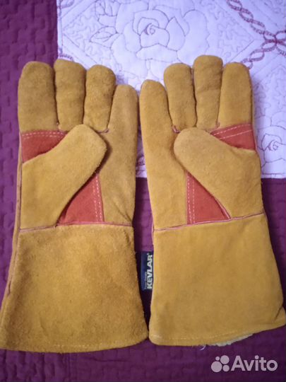 Продаю новые перчатки сварщика