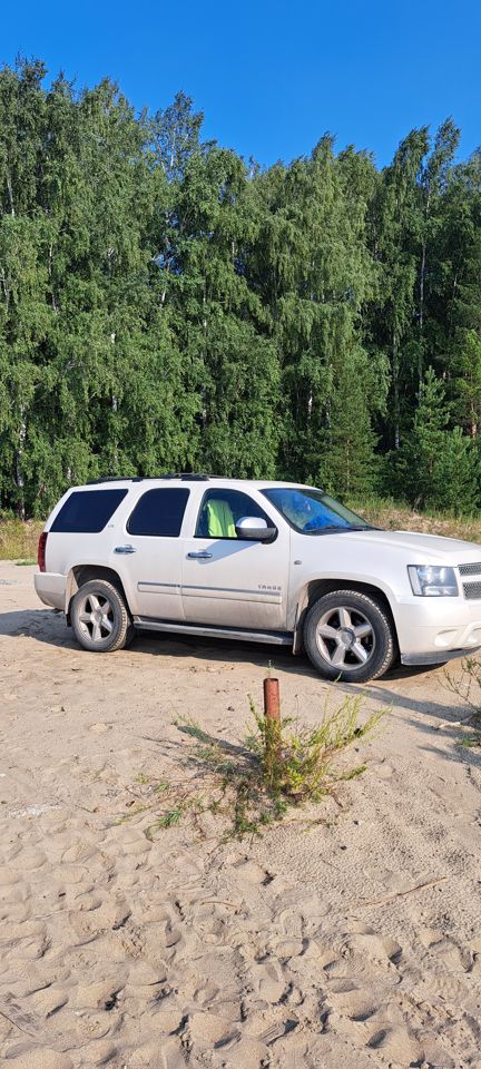 Chevrolet Tahoe: фото владельца