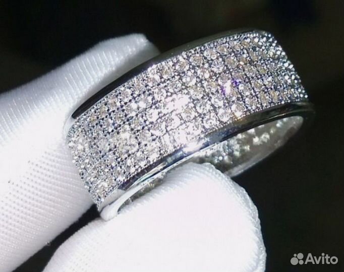 Кольцо сверкающее