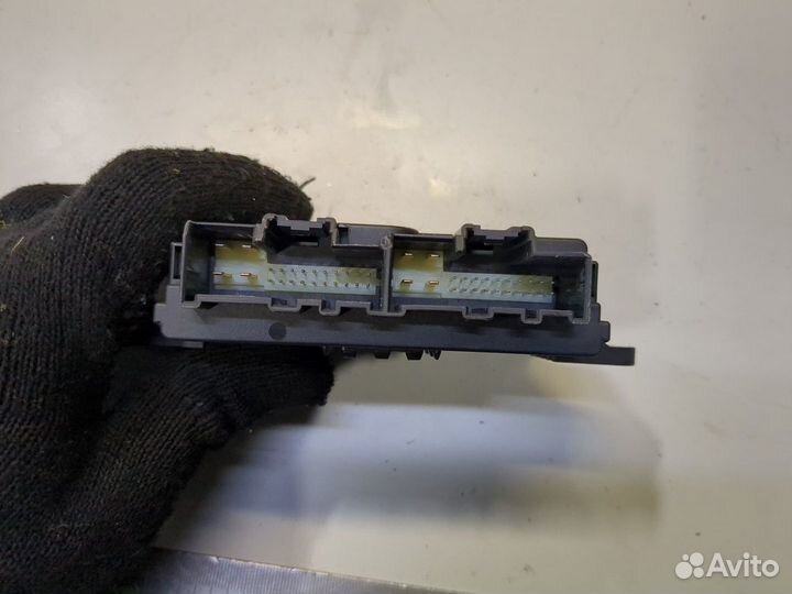 Блок управления люком, крышей Ford Explorer 2019