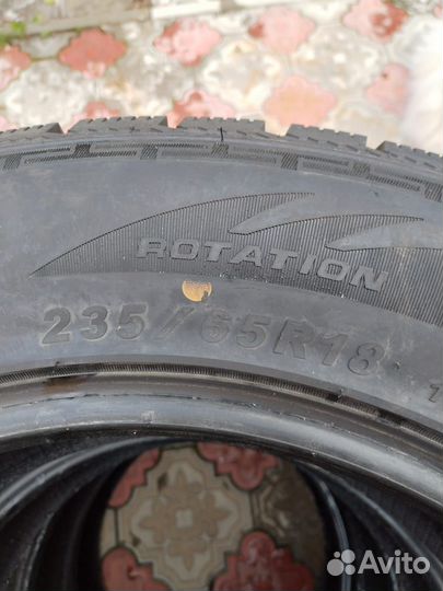 Blackhawk Ice Prey HW06 235/65 R18 109G