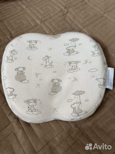 Подушка позиционер для новорожденных