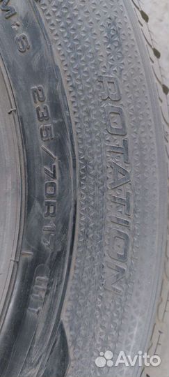 Goodyear UltraGrip 235/70 R17