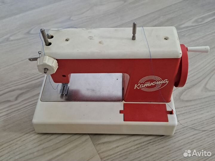 Детская швейная машина СССР