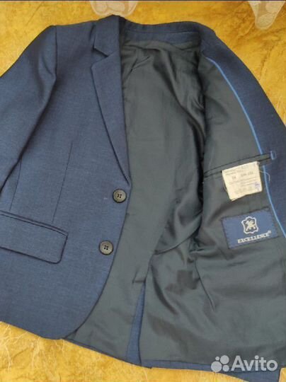 Школьный костюм