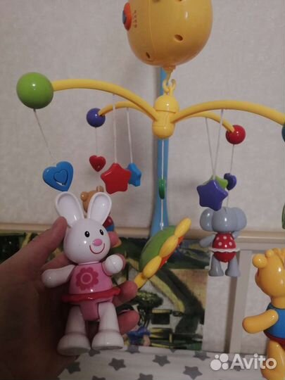 2 Мобиля на кроватку жирафики