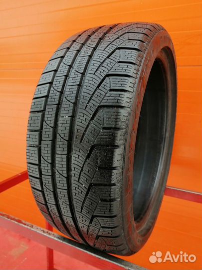 Pirelli Winter Sottozero II 235/40 R18 91V