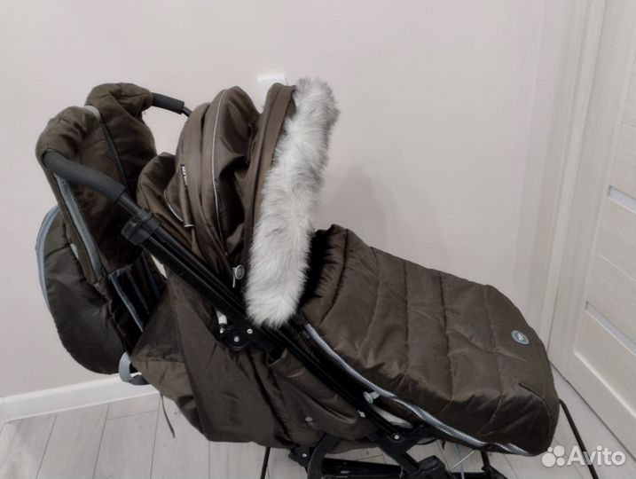 Санки коляска с выдвижными колесами