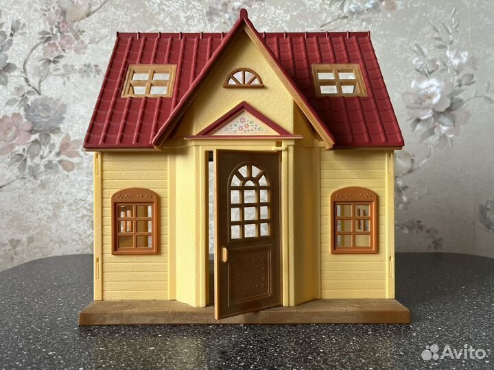 Домик для Sylvanian Families